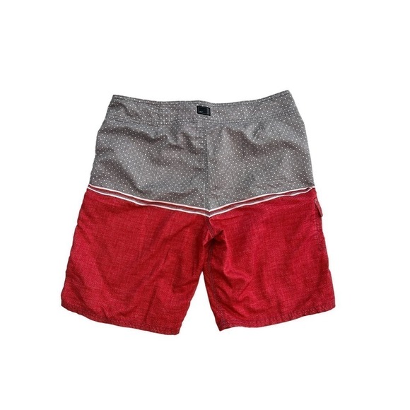 O’Neill board shorts, red and gray EUC size 34 - Picture 7 of 9